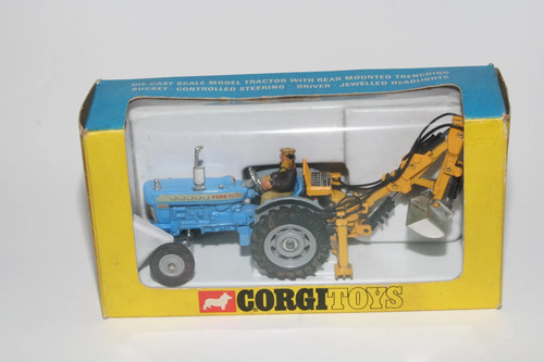Corgi ford 5000 tractor - 72,