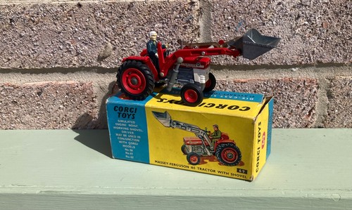 Corgi toys mint - toys,