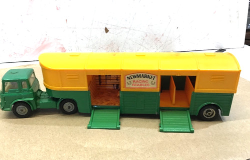 Corgi bedford artic - tk., horse